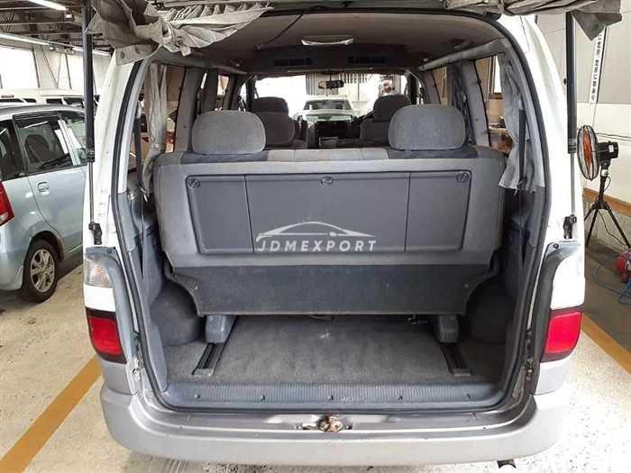 Toyota Granvia 1997 thumbnail 7