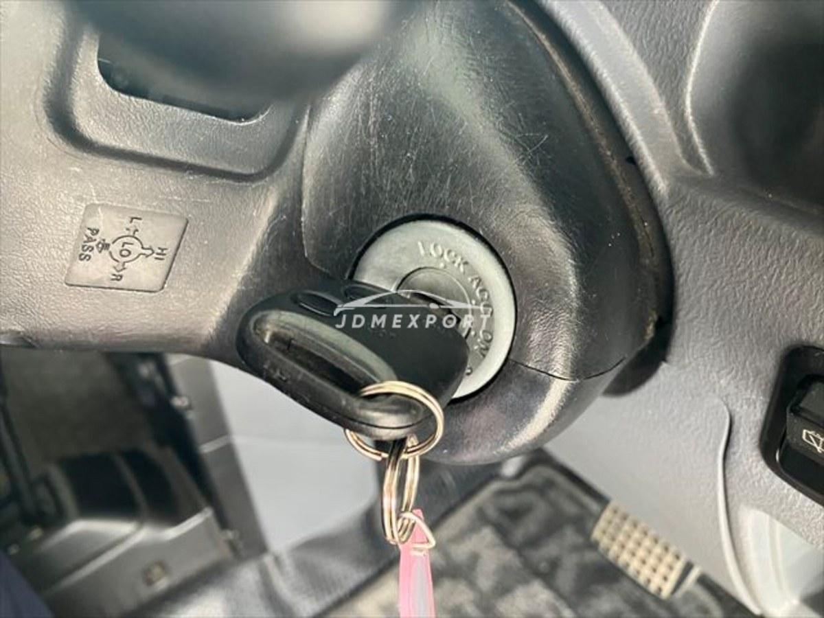 Daihatsu Naked 1999 thumbnail 36