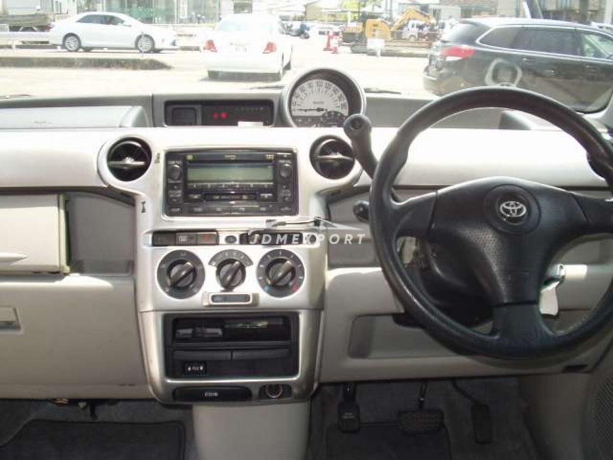 Toyota bB 2001 thumbnail 11