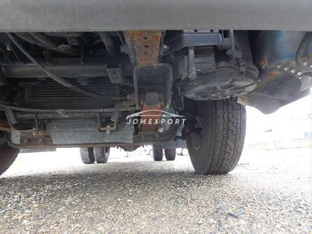 Mitsubishi Fuso Canter 1995 thumbnail 29