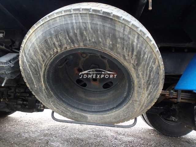 Mitsubishi Fuso Canter 1995 thumbnail 34