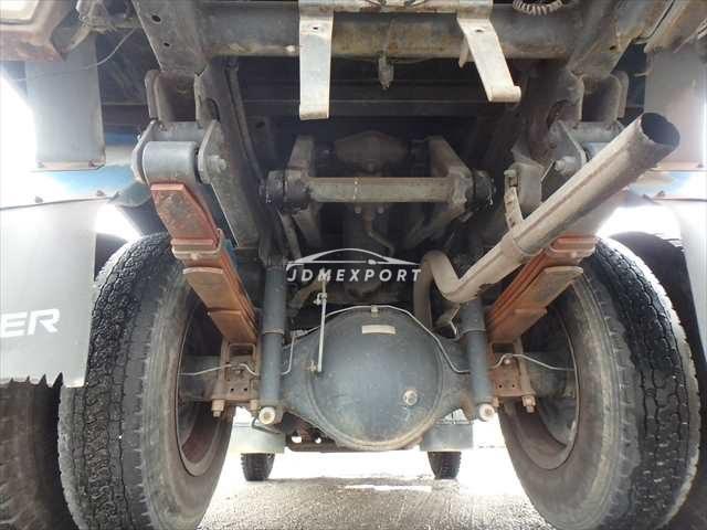 Mitsubishi Fuso Canter 1998 thumbnail 26