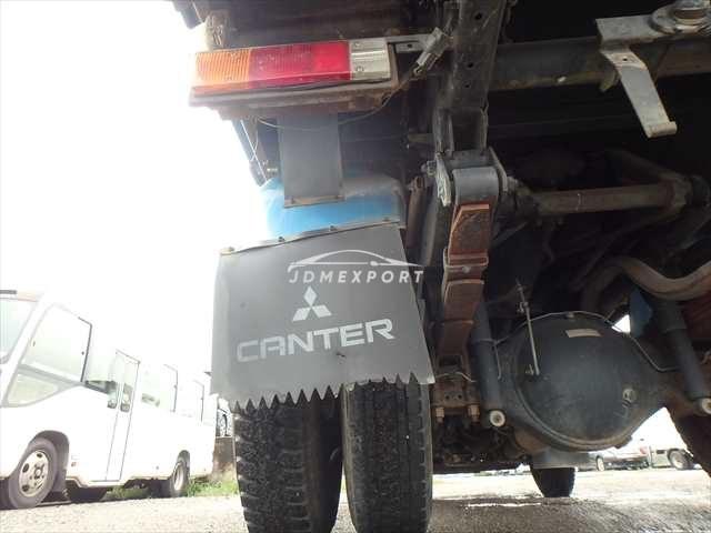 Mitsubishi Fuso Canter 1998 thumbnail 25