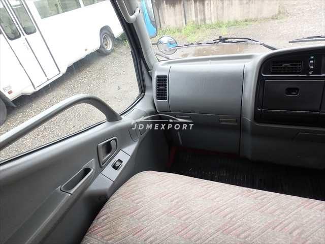 Mitsubishi Fuso Canter 1998 thumbnail 8