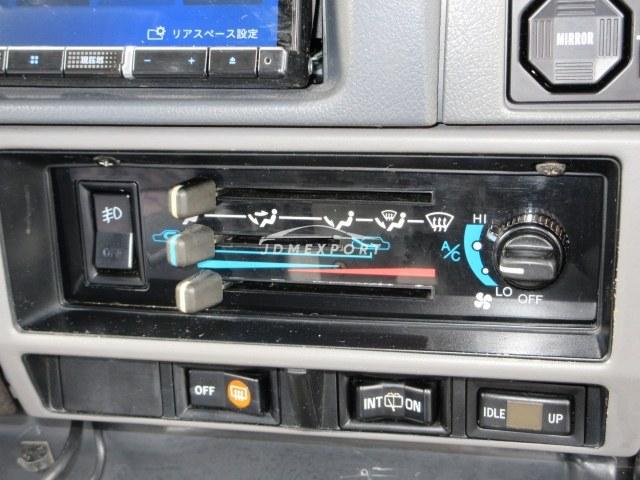 Toyota Land Cruiser Prado 1993 thumbnail 14