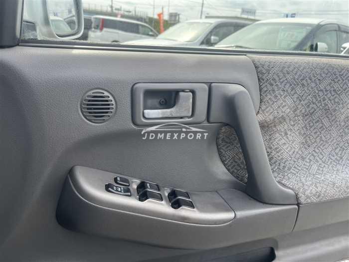 Isuzu Wizard 2000 thumbnail 26