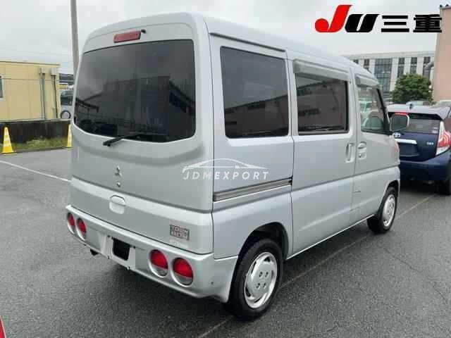 Mitsubishi Town Box 2001 thumbnail 7