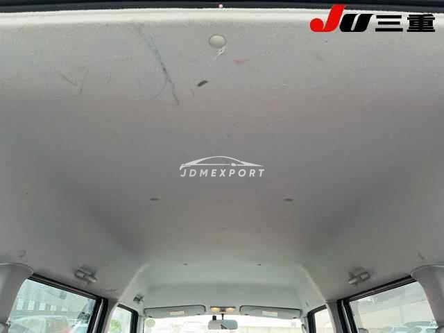 Mitsubishi Town Box 2001 thumbnail 13