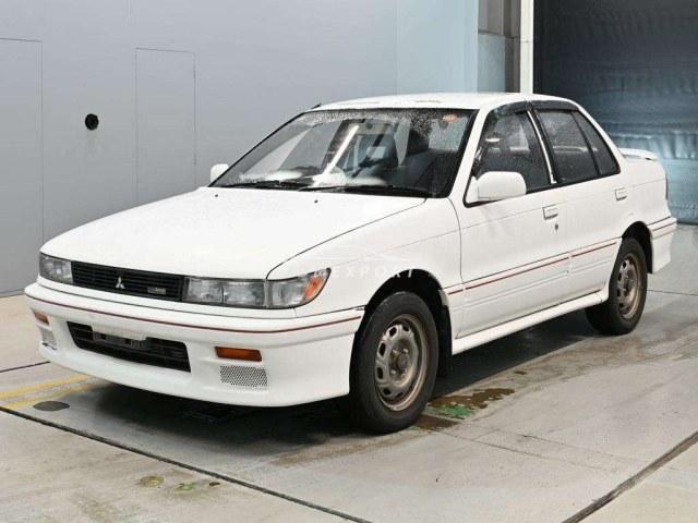 Mitsubishi Mirage 1991