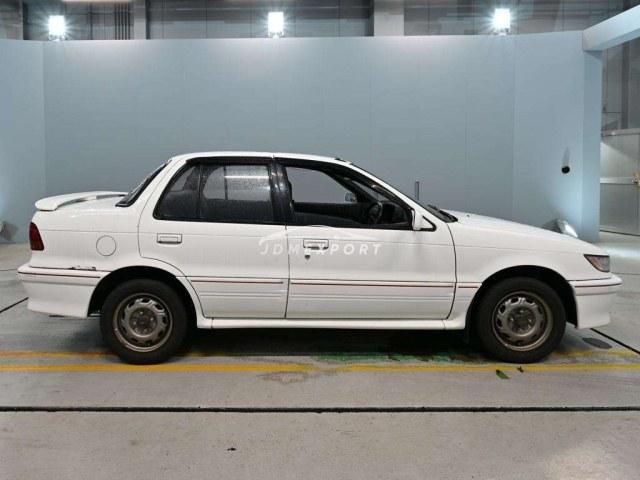 Mitsubishi Mirage 1991 thumbnail 4