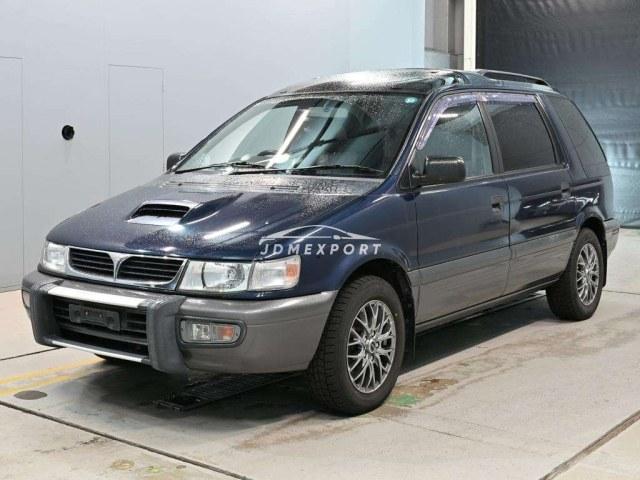 Mitsubishi Chariot 1997