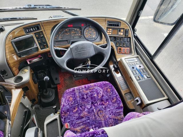 Isuzu Gala 2001 thumbnail 3
