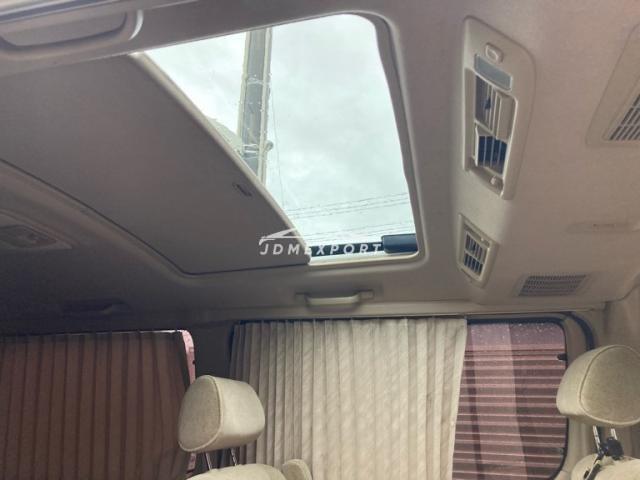 Toyota Grand Hiace 2000 thumbnail 9