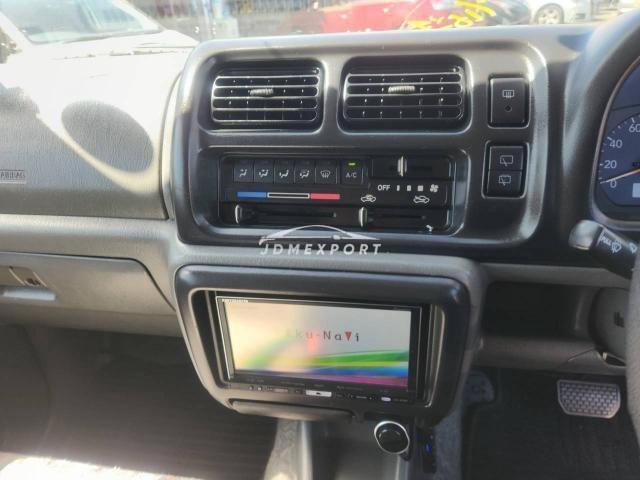 Suzuki Jimny 1999 thumbnail 9