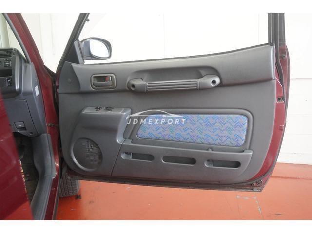 Toyota RAV4 L 1995 thumbnail 17