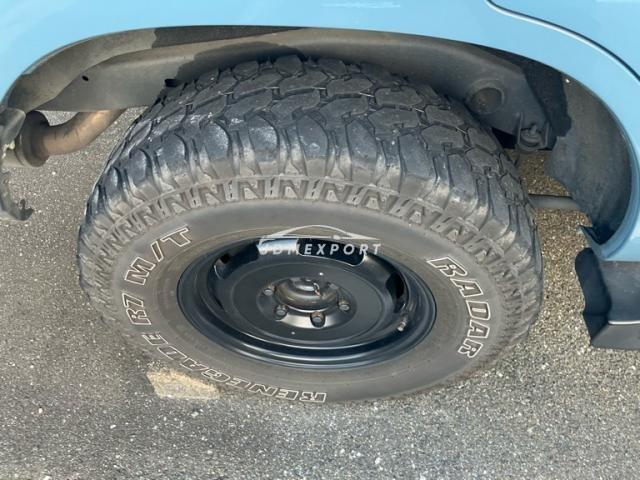 Toyota Hilux Surf 1998 thumbnail 3