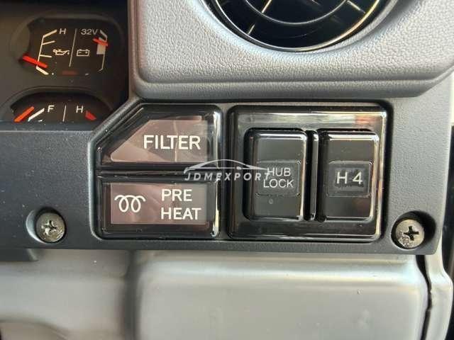 Toyota Land Cruiser 70 1998 thumbnail 16