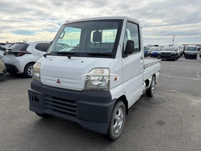 Mitsubishi Minicab Truck 1999 photo 1