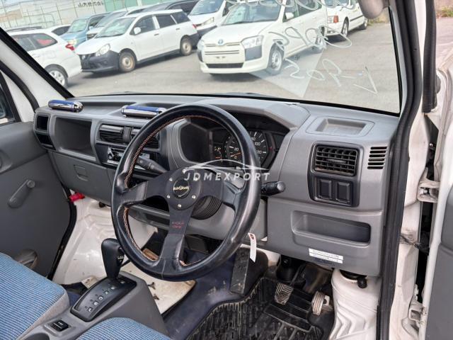 Mitsubishi Minicab Truck 1999 thumbnail 3