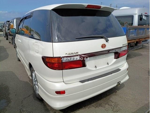 Toyota Estima 2001 thumbnail 2