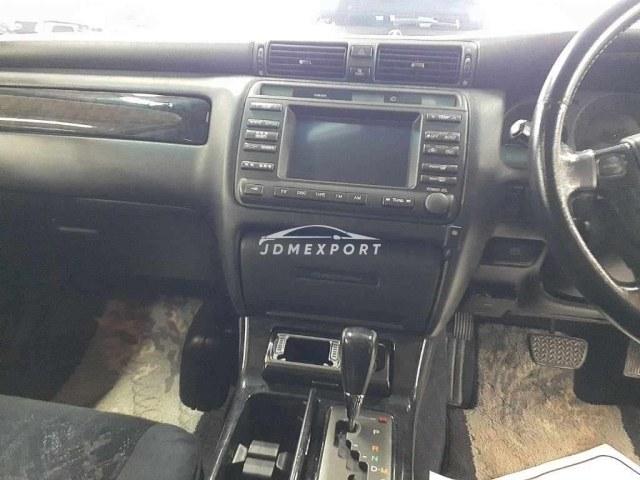 Toyota Crown Estate 2002 thumbnail 13