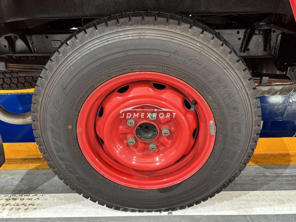 Toyota Hiace Truck 1995 thumbnail 23