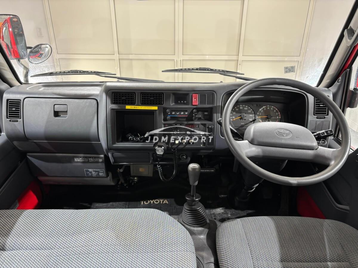 Toyota Hiace Truck 1995 thumbnail 11