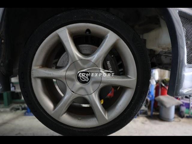Nissan Skyline 2000 thumbnail 13