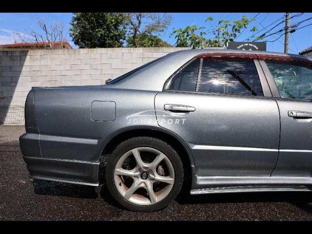Nissan Skyline 2000 thumbnail 17