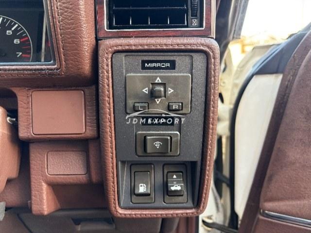 Nissan Gloria Van 1983 thumbnail 7