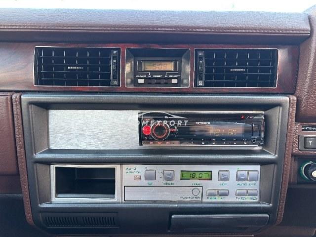 Nissan Gloria Van 1983 thumbnail 27