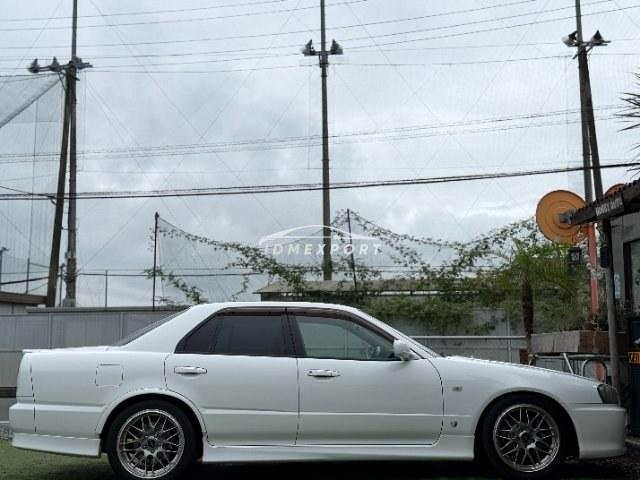 Nissan Skyline 2000 thumbnail 26
