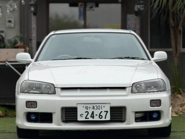 Nissan Skyline 2000 thumbnail 24