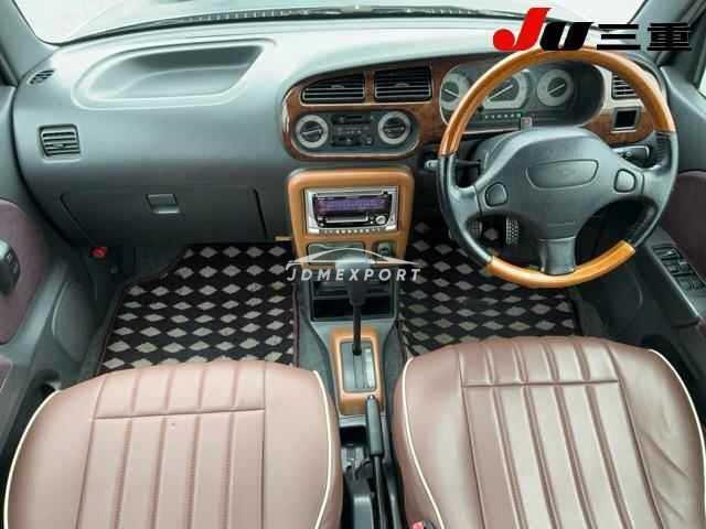 Daihatsu Mira Gino 2000 thumbnail 12