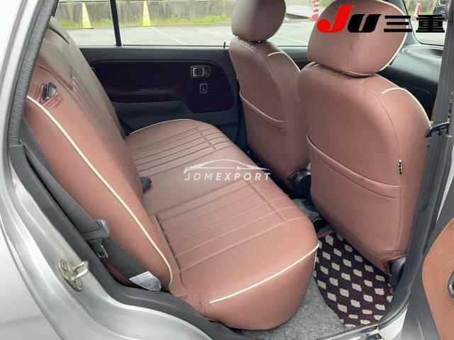 Daihatsu Mira Gino 2000 thumbnail 9