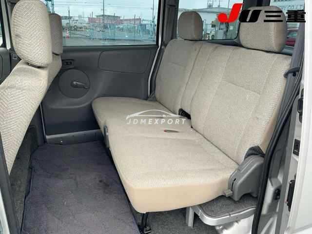 Mitsubishi Town Box 2001 thumbnail 4