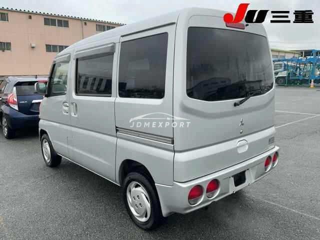 Mitsubishi Town Box 2001 thumbnail 2
