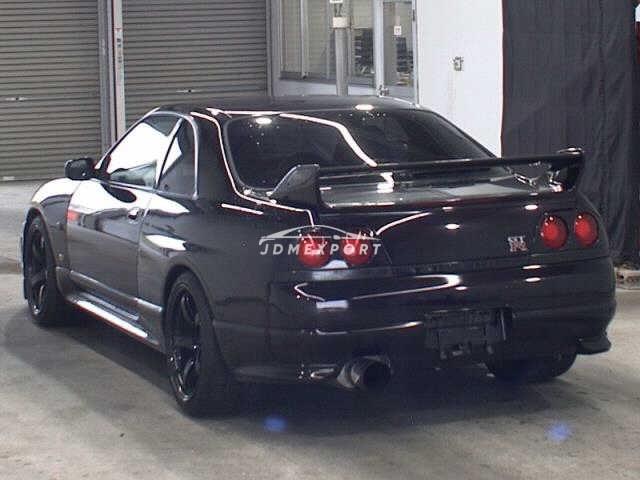 Nissan Skyline GT-R 1996 thumbnail 2