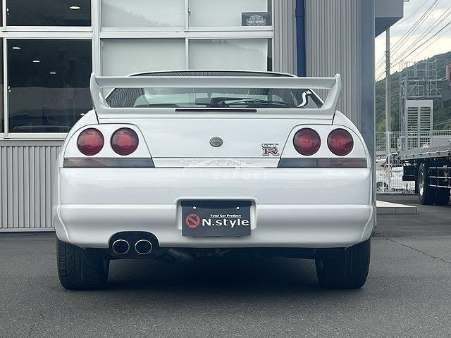 Nissan Skyline GT-R 1996 thumbnail 22