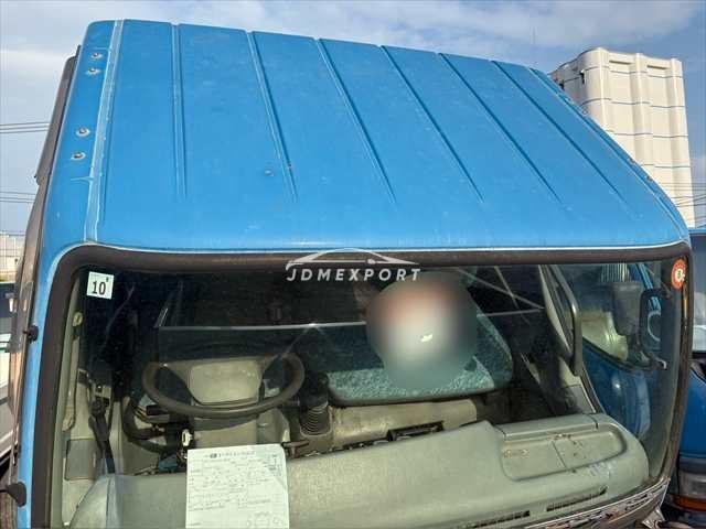 Mitsubishi Fuso Canter 1999 thumbnail 4
