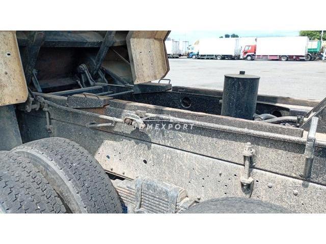 Mitsubishi Fuso Super Great 1988 thumbnail 11