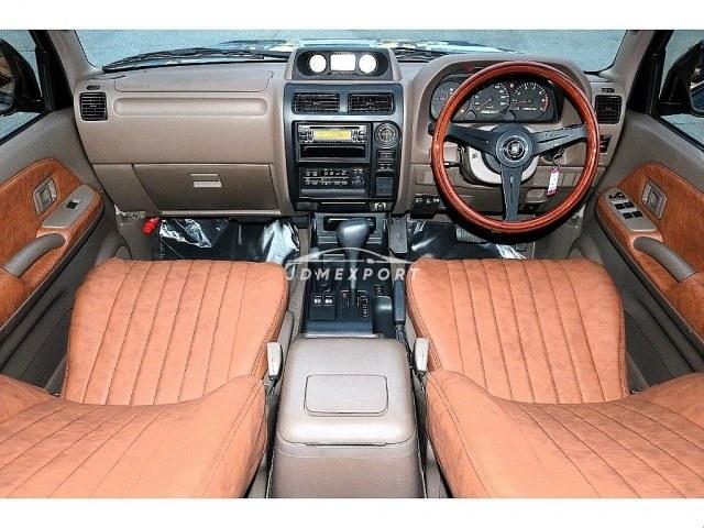 Toyota Land Cruiser Prado 2002 thumbnail 3