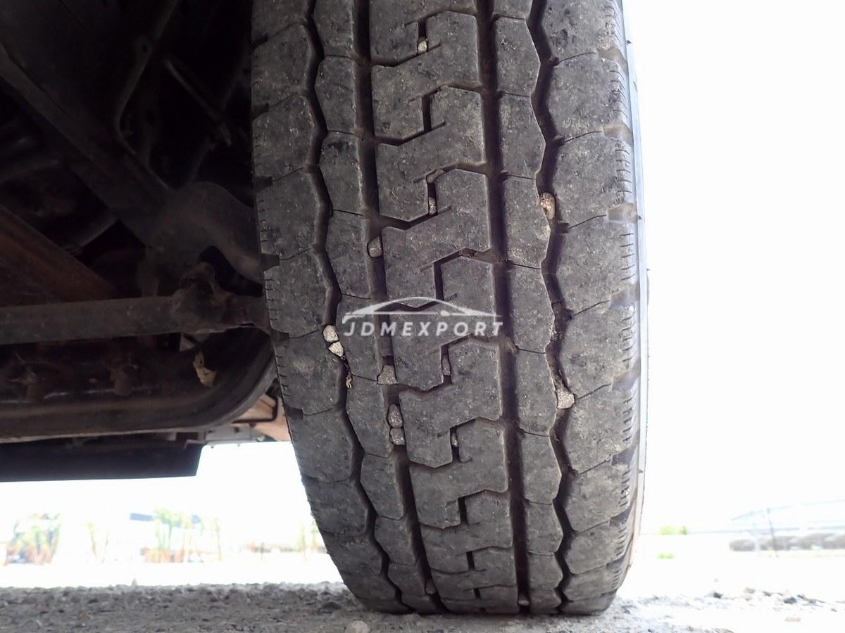 Mitsubishi Fuso Canter 1996 thumbnail 51