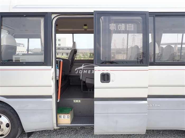 Mitsubishi Fuso Rosa Bus 1996 thumbnail 9