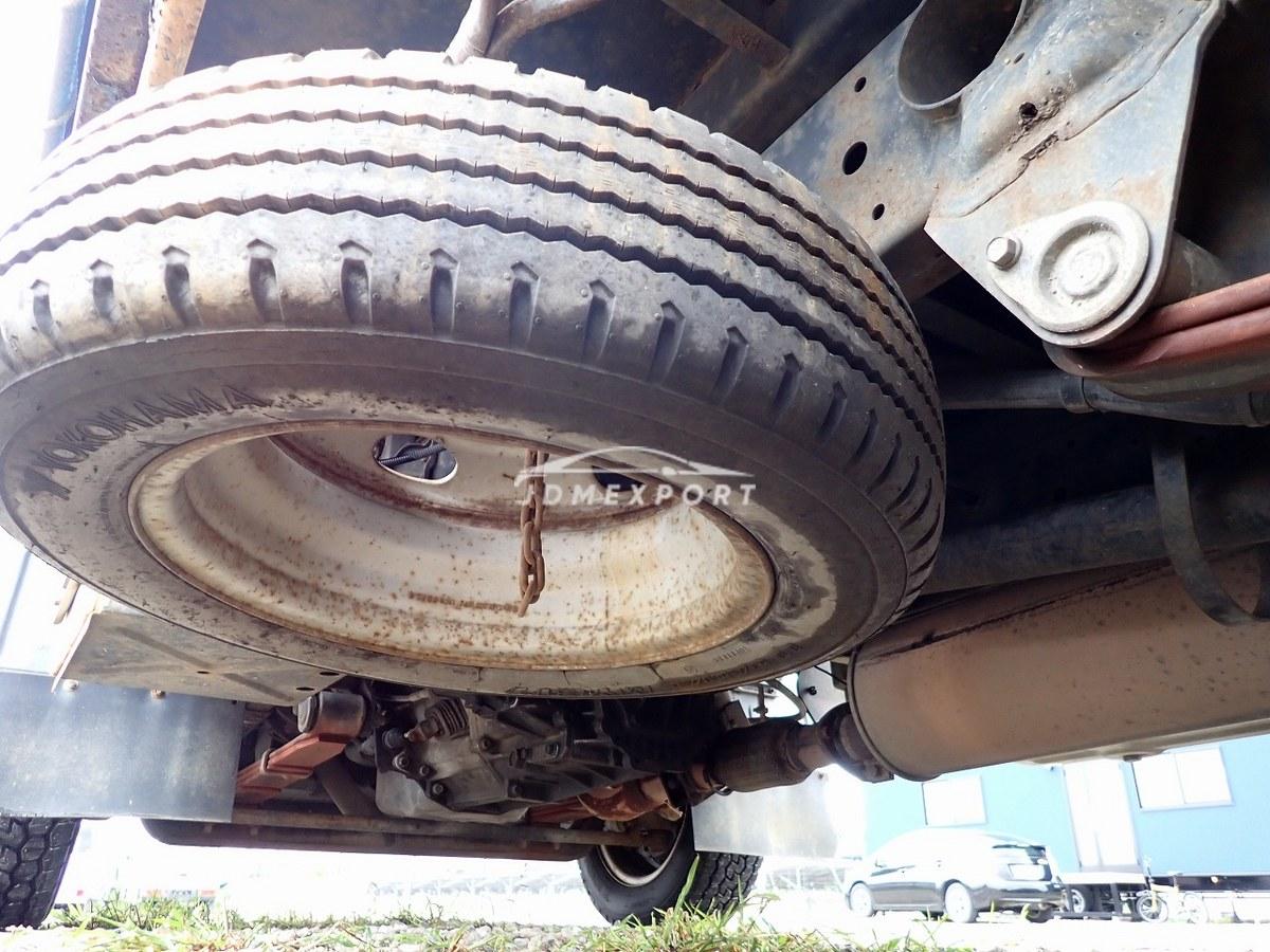 Mitsubishi Fuso Canter 2000 thumbnail 27