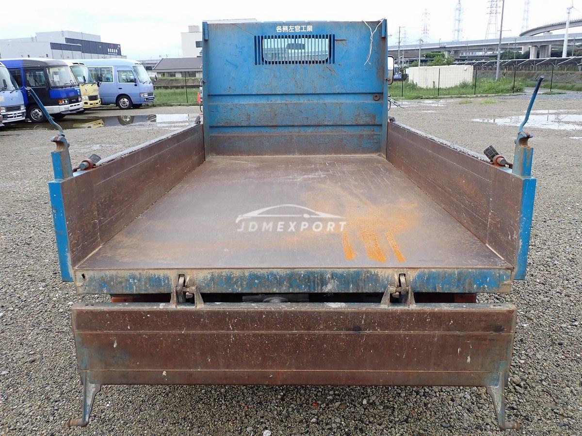 Mitsubishi Fuso Canter 2000 thumbnail 43