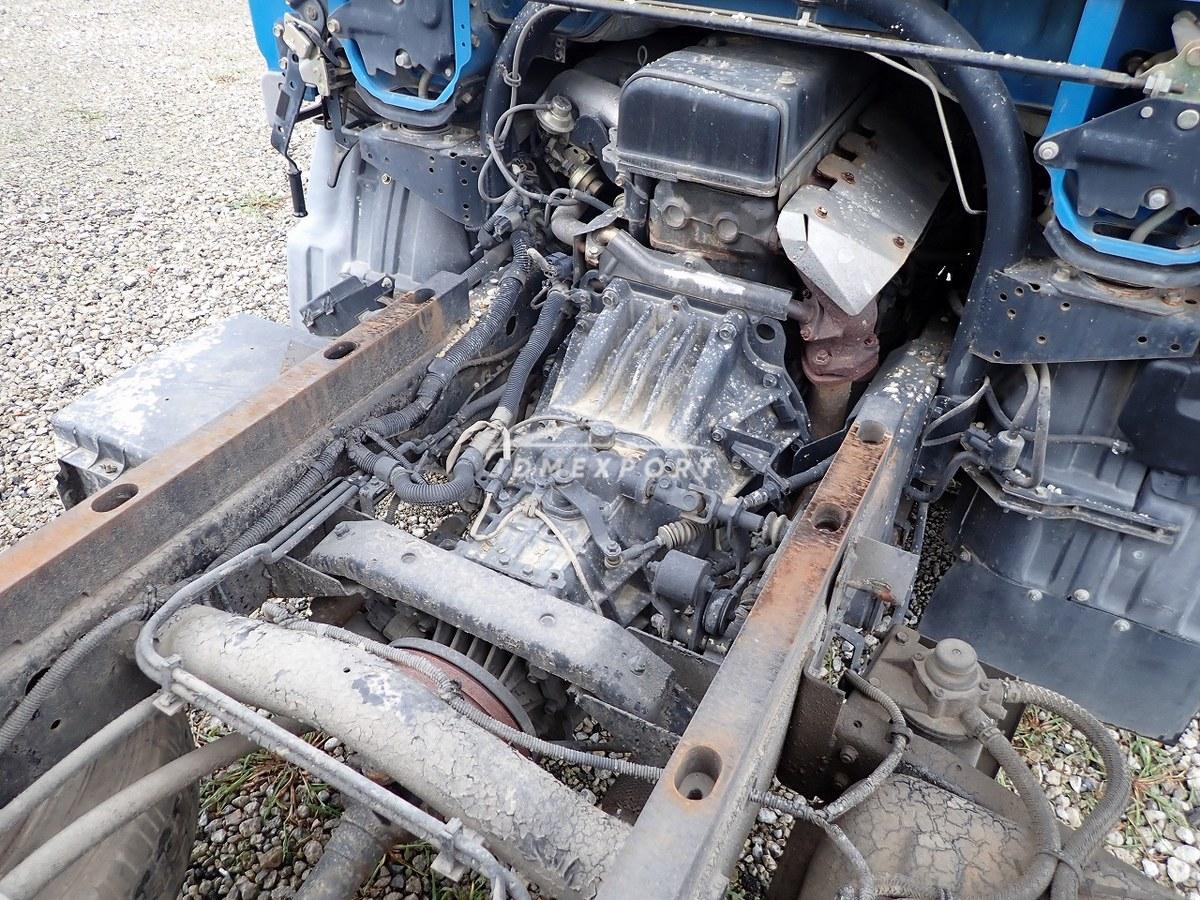 Mitsubishi Fuso Canter 2001 thumbnail 49