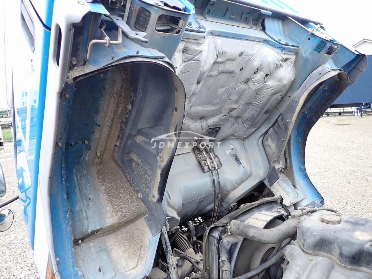 Mitsubishi Fuso Canter 2001 thumbnail 45
