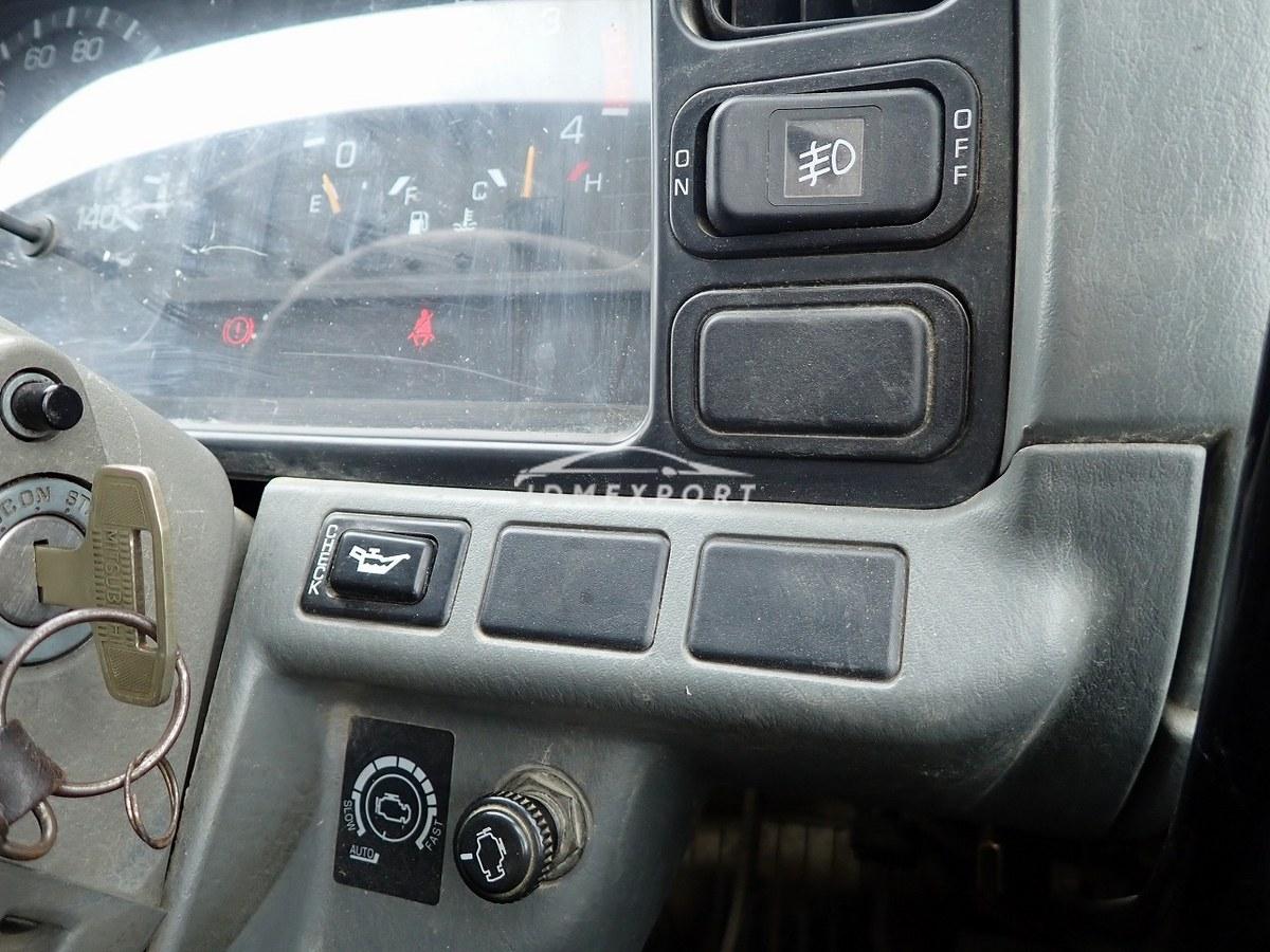 Mitsubishi Fuso Canter 2001 thumbnail 34