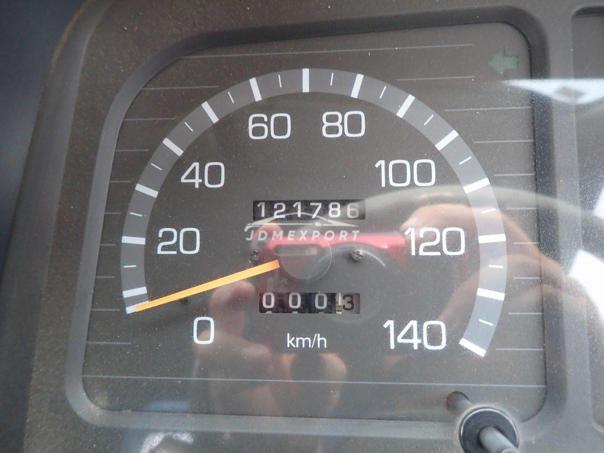 Mitsubishi Fuso Canter 2000 thumbnail 27